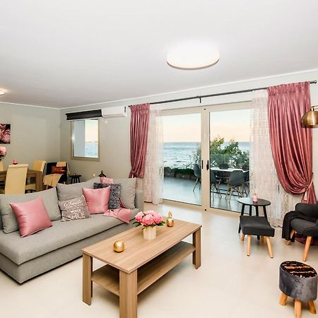 Beachfront Artemida Retreat - Peony Seabreeze Gem Eksteriør bilde