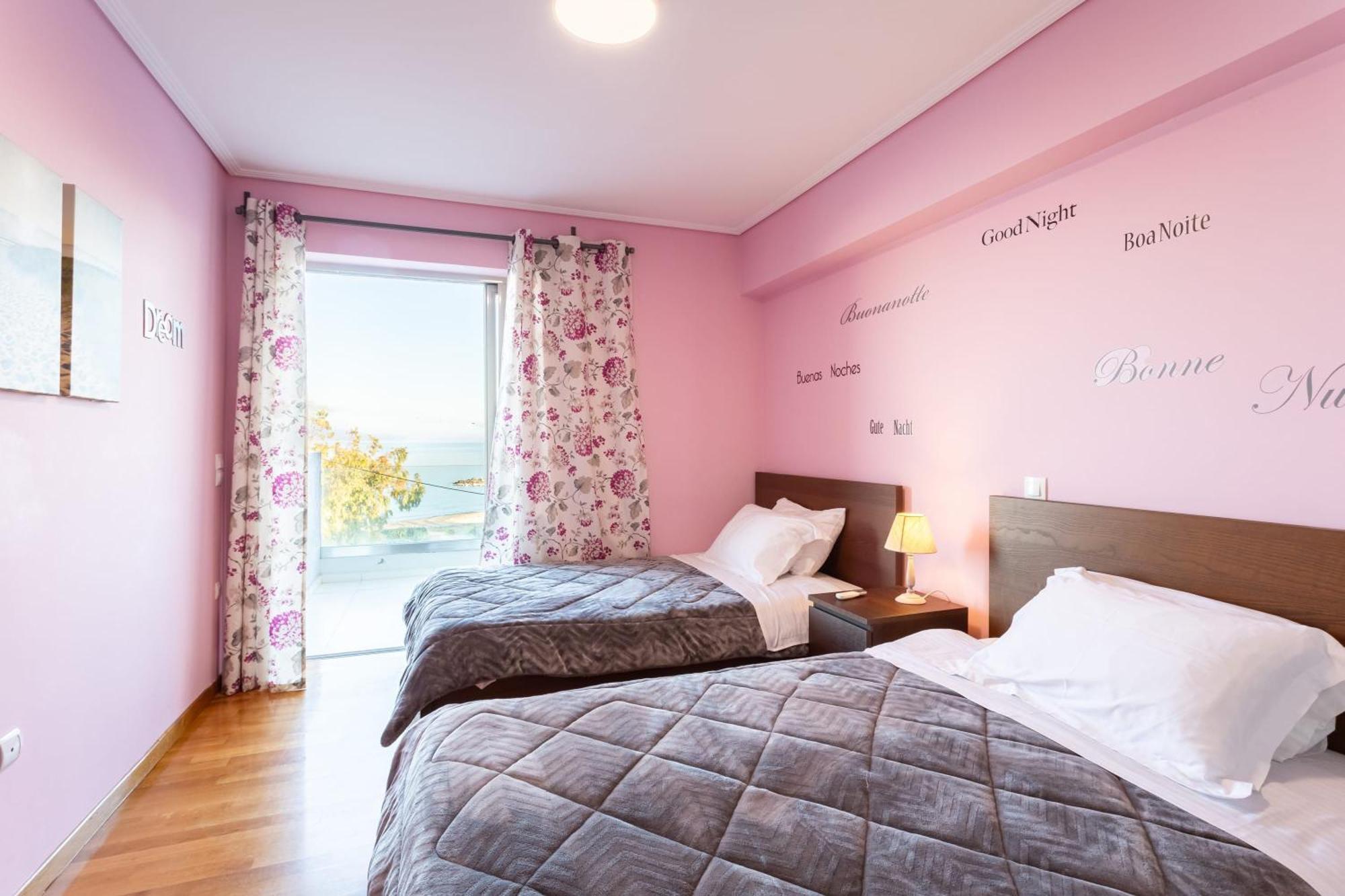 Beachfront Artemida Retreat - Peony Seabreeze Gem Eksteriør bilde